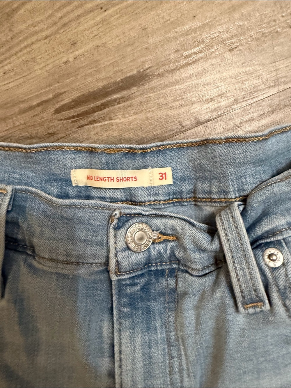 Levi's Light Blue Women's Ankle-Length Jeans